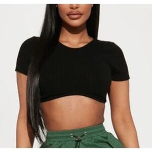 Fashion‎ Nova Black Crop Top SMALL Ribbed Knit Short Sleeve Amelia Casual Sexy